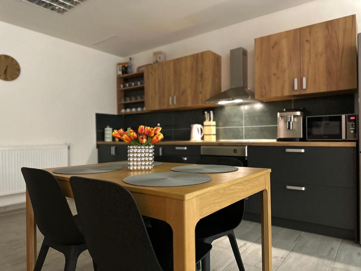 Apartman Pantaren Stará Bystrica Exterior foto